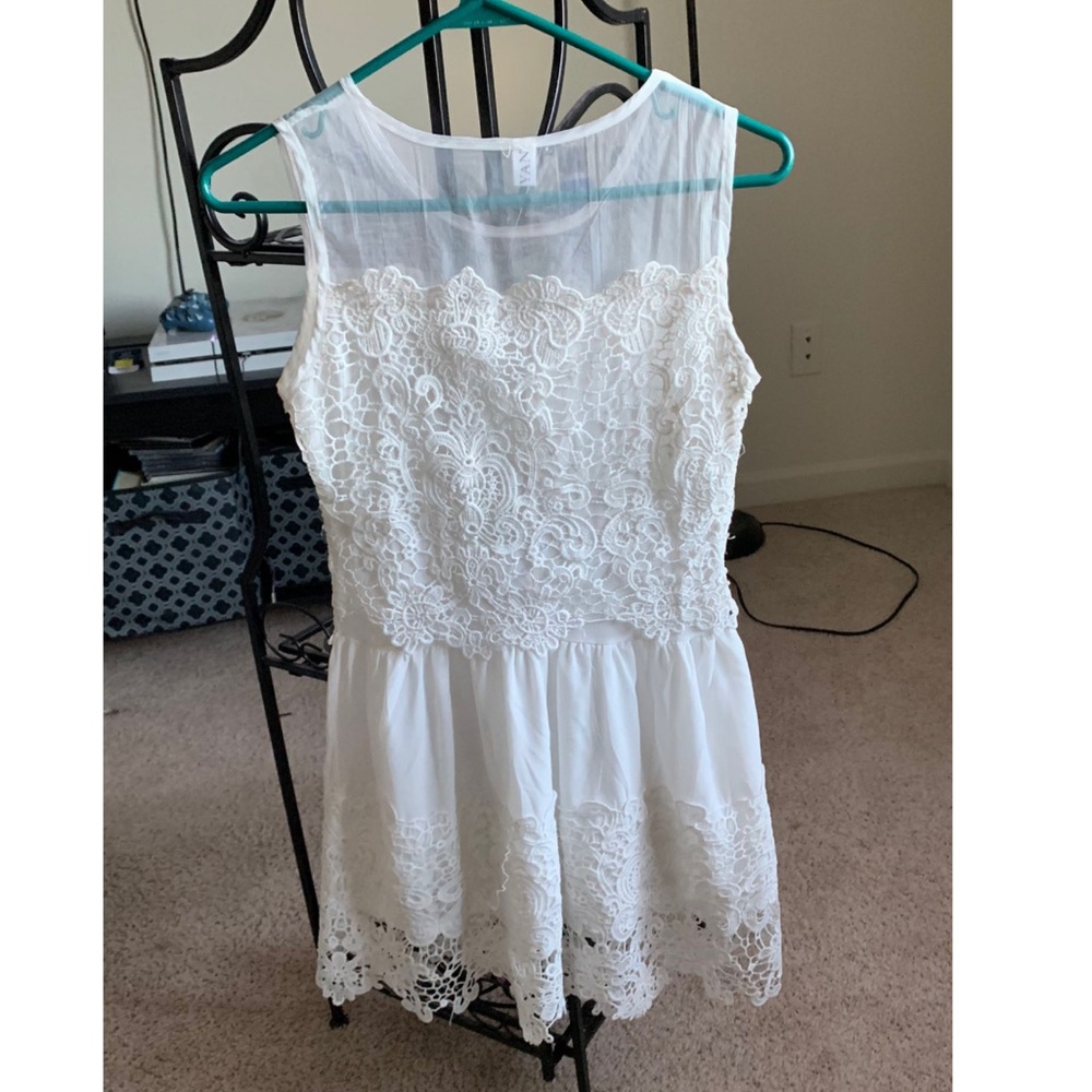 Dress - Picture 2 of 2